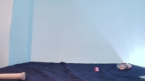 abrill_12 online show from March 28, 12:26 pm