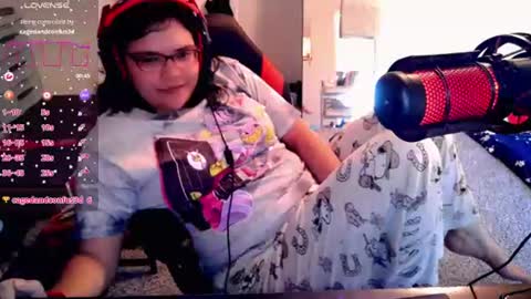 AChubbyGummy online show from July 11, 10:32 pm