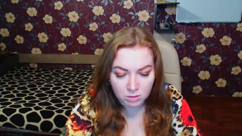 Adel online show from December 17, 6:42 pm