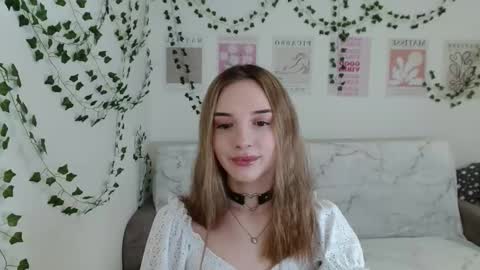 Adele online show from February 28, 1:58 pm