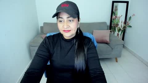 Carolina online show from November 3, 11:47 am