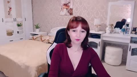 AdeleMoran online show from March 6, 8:27 pm