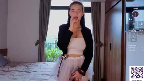 Adelia online show from November 2, 1:20 am