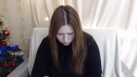 Snapshot of adelinalawson chatting on January 13, 11:08 am adelinalawson online show from January 13, 11:08 am