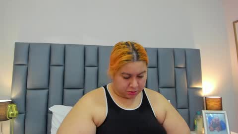 Snapshot of adreeaperez1 chatting on January 18, 11:32 am ANDREA PEREZ online show from January 18, 11:32 am