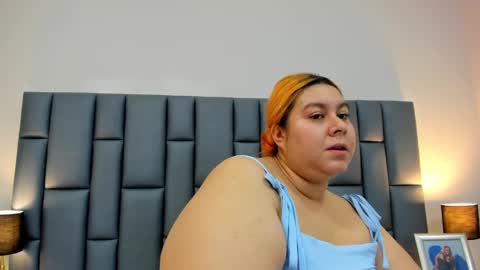 Snapshot of adreeaperez1 chatting on February 4, 11:49 am ANDREA PEREZ online show from February 4, 11:49 am