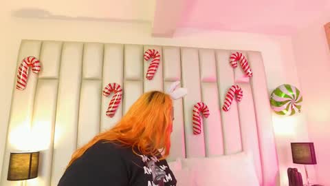 ANDREA PEREZ online show from December 22, 12:30 pm