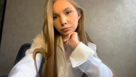 Caroline online show from March 29, 12:59 pm