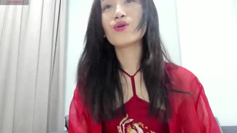 Aenie online show from February 13, 1:05 pm