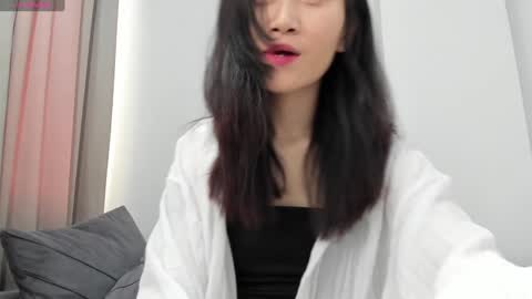 Aenie online show from January 28, 9:08 am