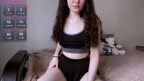 Arielle online show from June 3, 11:22 am
