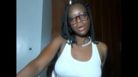 Leah online show from January 11, 1:48 am