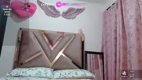 Snapshot of afrodita_barbie chatting on October 23, 12:49 am afrodita_barbie online show from October 23, 12:49 am