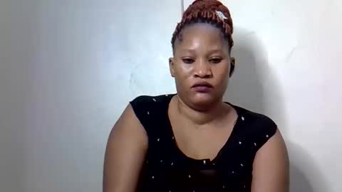 pink online show from March 23, 8:31 am