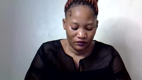 pink online show from March 24, 8:41 am