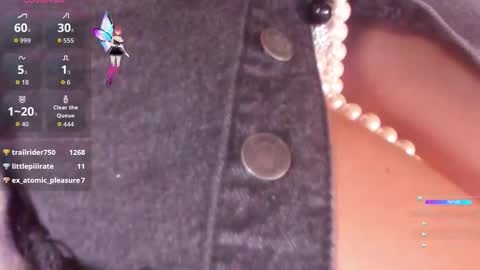 Snapshot of agata_kriste7 chatting on September 18, 10:30 pm Agata Kriste online show from September 18, 10:30 pm