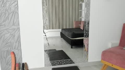 Agatadelphine online show from September 16, 1:08 pm