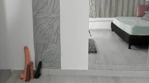 Agatadelphine online show from September 23, 1:31 pm