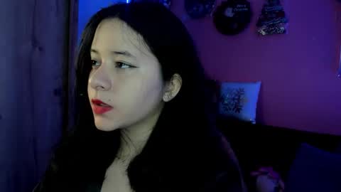  ines  online show from December 17, 1:15 pm