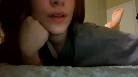 Agnes online show from April 9, 10:15 pm