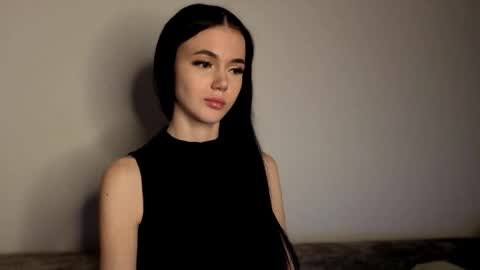 agness_leas online show from February 6, 11:19 pm