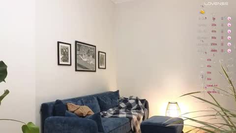 agnessi_ online show from January 9, 1:39 am