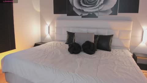 Ahmara  online show from September 25, 11:53 am