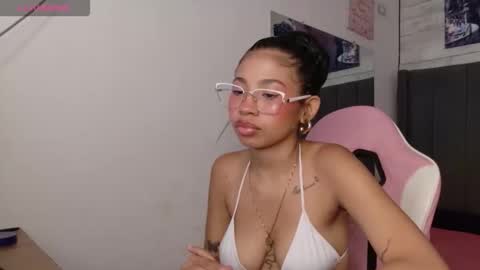 Aida online show from February 24, 11:47 pm