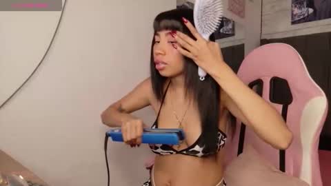 Aida online show from March 6, 12:17 am