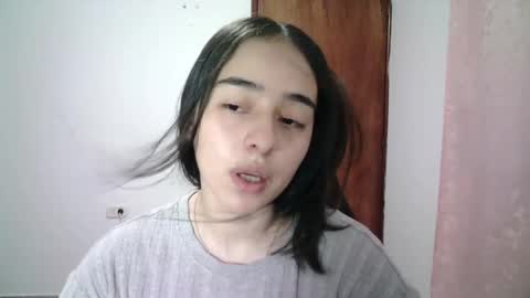 Snapshot of aineangeel chatting on October 12, 1:08 am AINE online show from October 12, 1:08 am