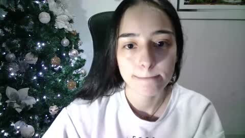 Snapshot of aineangeel chatting on December 20, 12:08 am AINE online show from December 20, 12:08 am