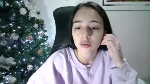 Snapshot of aineangeel chatting on December 29, 11:50 pm AINE online show from December 29, 11:50 pm