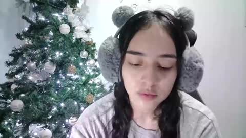 Snapshot of aineangeel chatting on January 22, 12:16 am AINE online show from January 22, 12:16 am