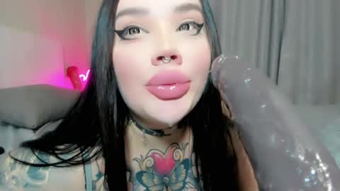 Aira online show from April 18, 7:58 pm