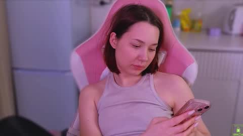 airyhill online show from March 9, 1:25 pm