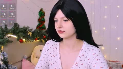 Aisha online show from January 8, 3:32 am