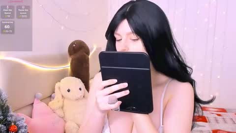 Aisha online show from January 15, 9:04 am