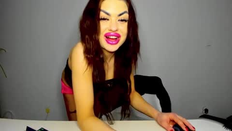 aishamissx online show from March 7, 11:16 pm