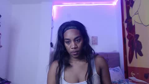 Aisha online show from February 16, 7:25 pm