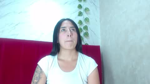 aishazaenmar online show from May 8, 11:17 pm
