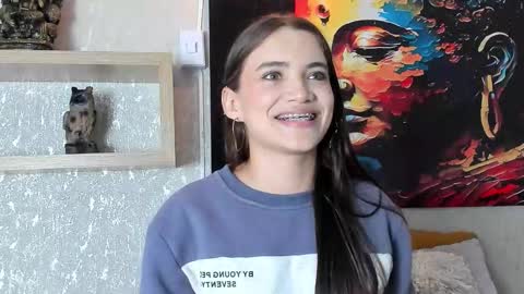 little aitana  online show from February 6, 3:21 am