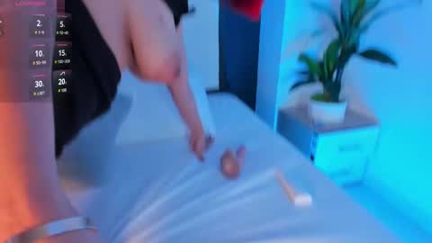   online show from October 8, 12:37 am