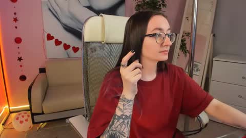 akaheby online show from February 18, 12:06 pm