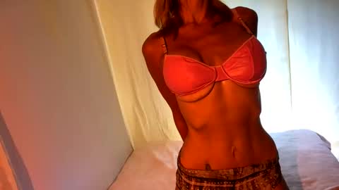 Akasha Cum online show from September 19, 9:14 pm