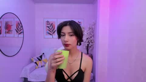 Snapshot of akaza_hakuji_ chatting on February 6, 12:04 pm Azaka online show from February 6, 12:04 pm