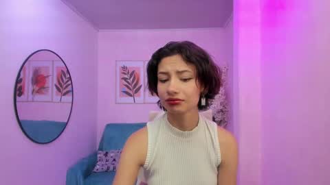 Snapshot of akaza_hakuji_ chatting on February 13, 12:32 pm Azaka online show from February 13, 12:32 pm