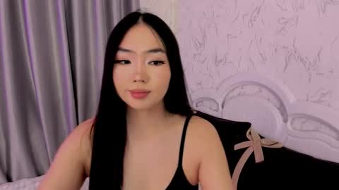 Kim online show from December 4, 4:41 pm