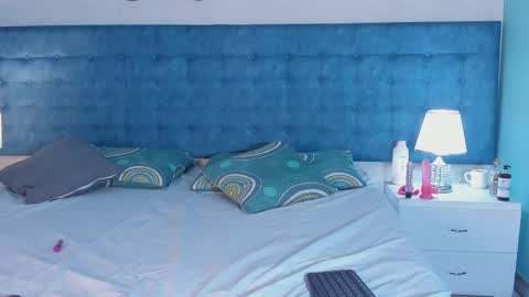 Alahiacardona online show from November 12, 2:26 pm