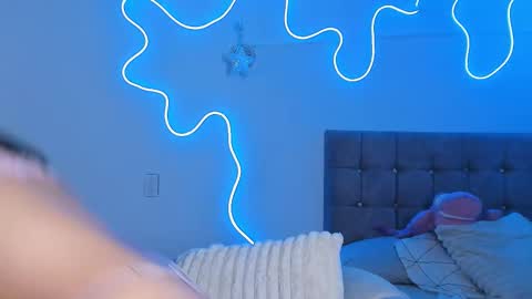 Alaia Alegria online show from March 15, 12:45 am