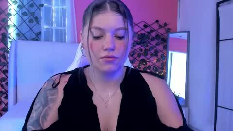 Alaia online show from March 28, 1:32 pm